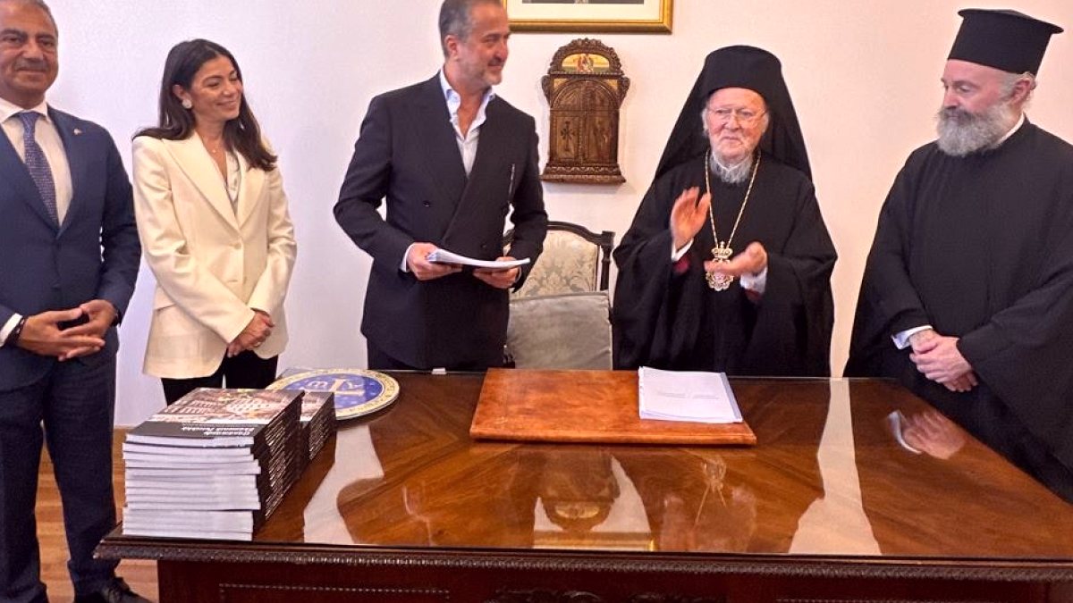 Büyükada'nın İkonik Yapısı Prinkipo Palas Yeniden Canlanıyor