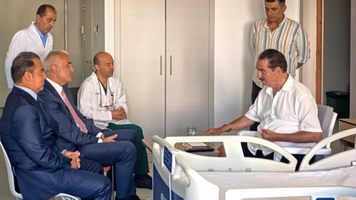 İbrahim Tatlıses'in Sağlık Durumuyla İlgili Bakan Ersoy'dan Açıklama