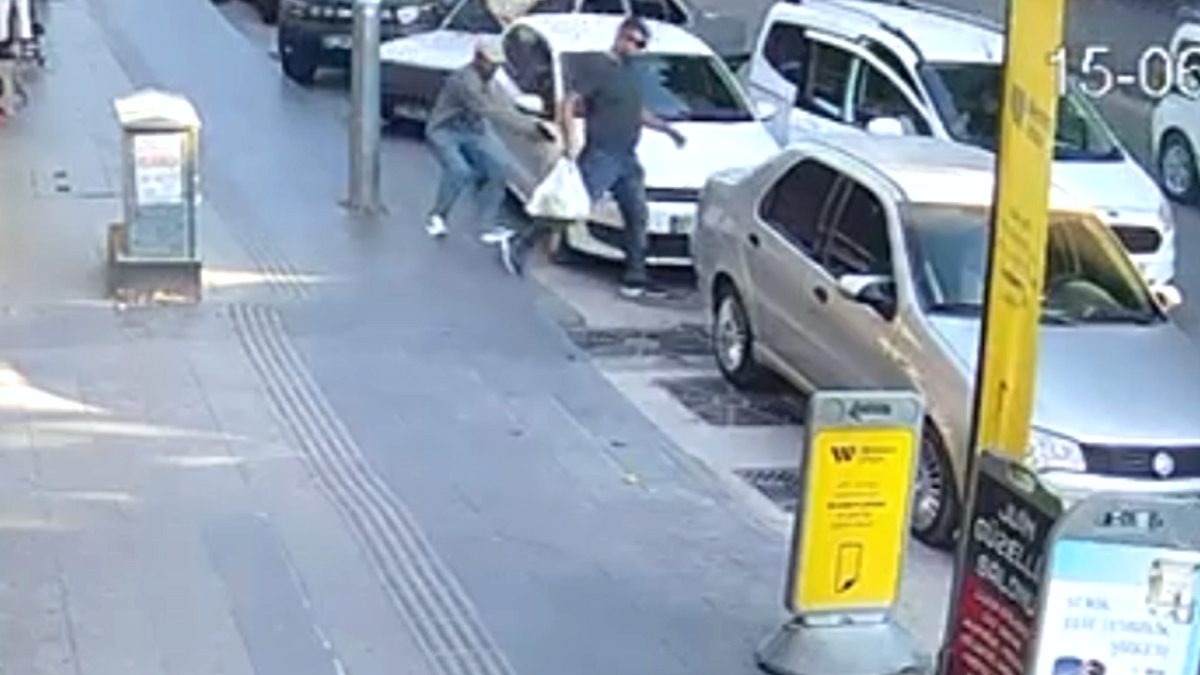 Antalya'da Eşinin Gözü Önünde Silahlı Saldırıya Uğradı