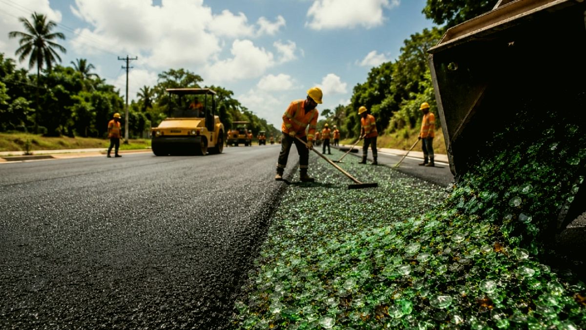 Samoa'da Yenilikçi Yol Yapımı: Kırık Camlar Asfaltla Buluşuyor