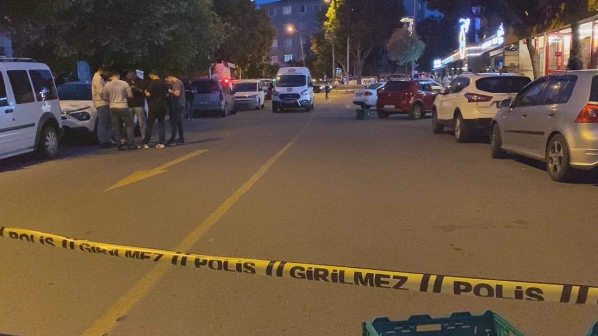 Eyüpsultan'da Parkta Silahlı Kavga: 5 Yaralı