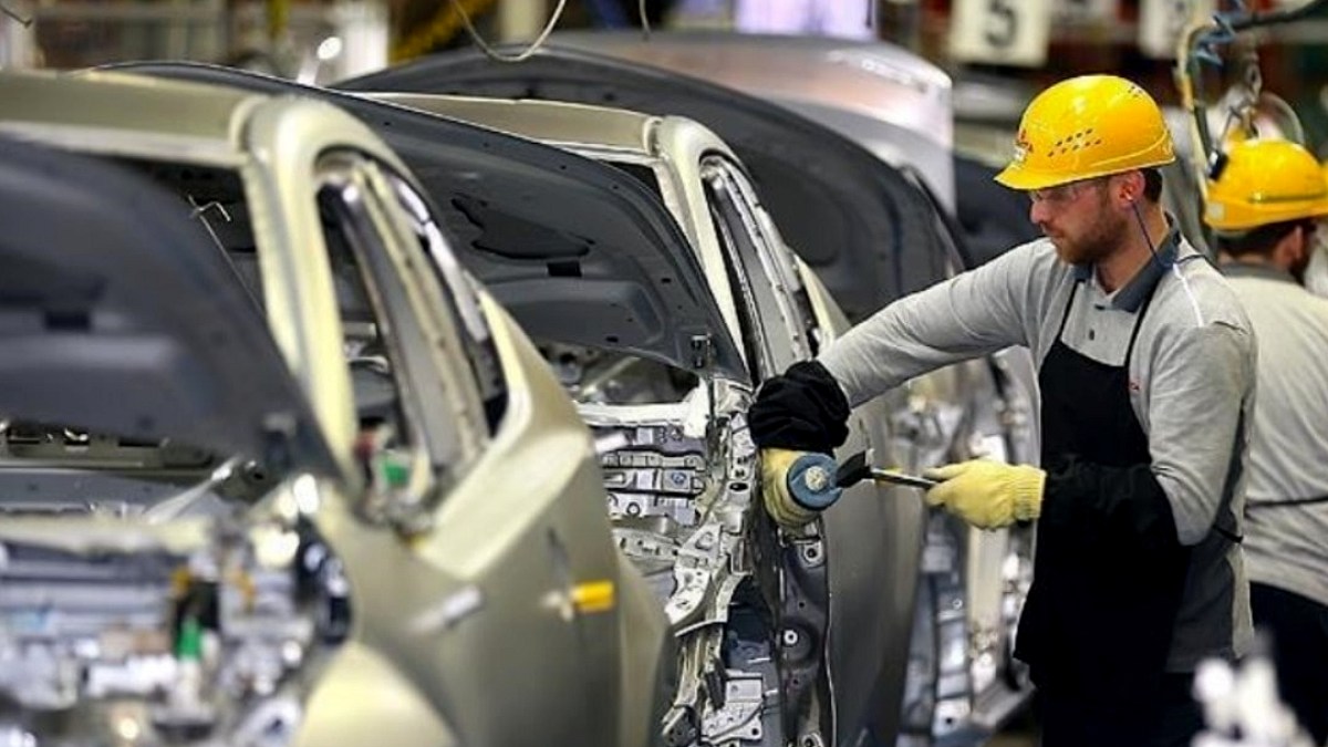 Volkswagen'de Üretim Daralması: Binlerce Çalışanın Kaderi Belirsiz