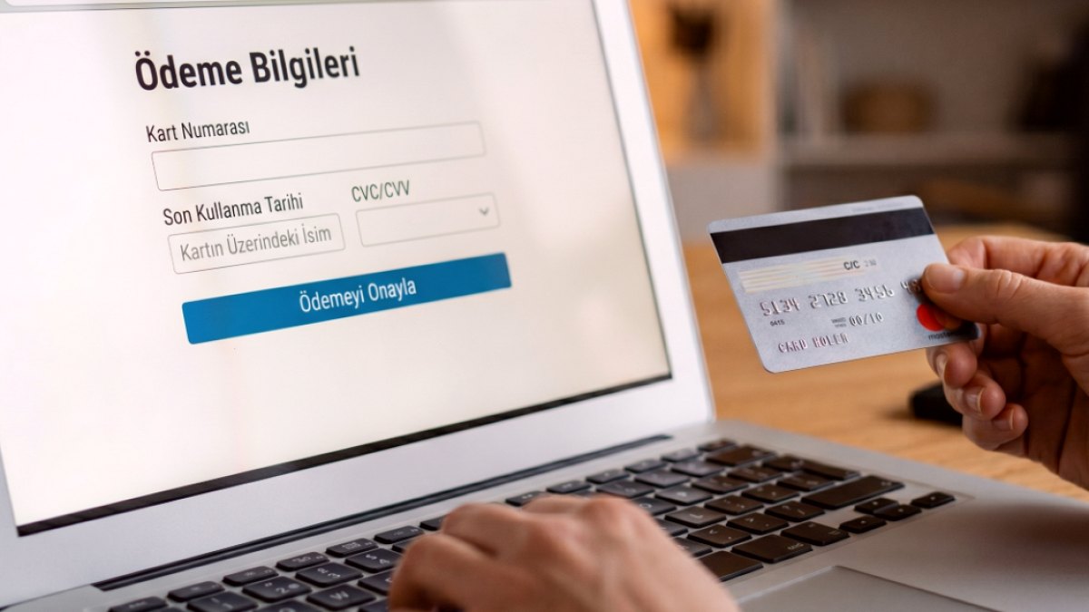 Kredi Kartı Güvenliği: Siber Tehditlere Karşı Alınması Gereken Önlemler