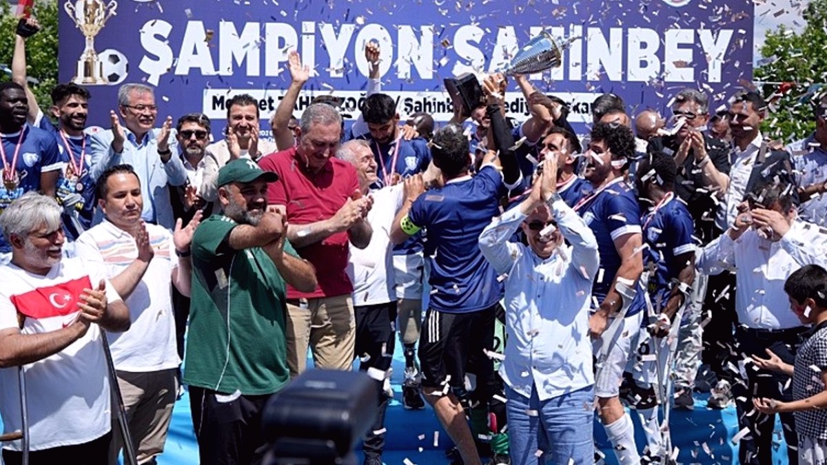 Ampute Futbol Liglerinde Sezon Heyecanı Sona Erdi: Şampiyonlar Belli Oldu