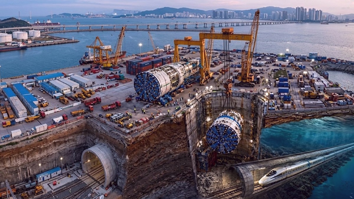 Hindistan'ın Yüksek Hızlı Tren Projesi İçin Dev Tünel Makineleri Şehre İndirildi