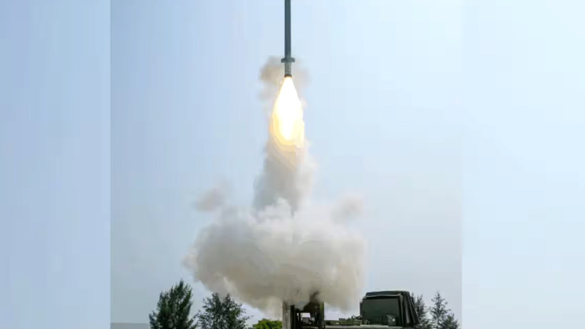Hindistan'dan 1500 Km Menzilli Seyir Füzesi: Kritik Test Başarıyla Tamamlandı