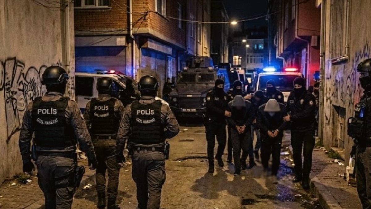 Sokak Çetelerine Yönelik Büyük Operasyon: 3 Avukat Gözaltında
