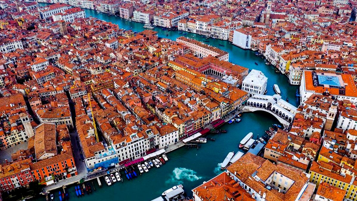 Venedik'te Turist Yoğunluğuna Karşı Radikal Önlem: Giriş Ücreti 10 Kat Artıyor