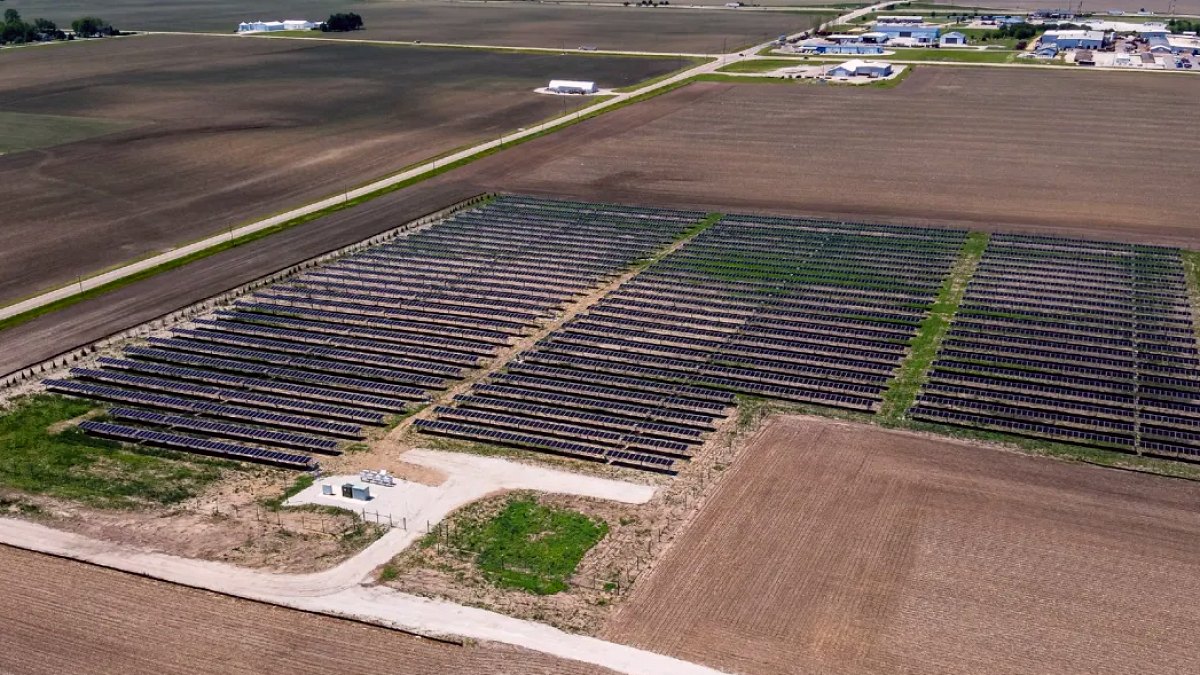 150 Yıllık Maden Sahası Yeniden Canlandı: Güneş Panelleriyle Enerji Üretiyor