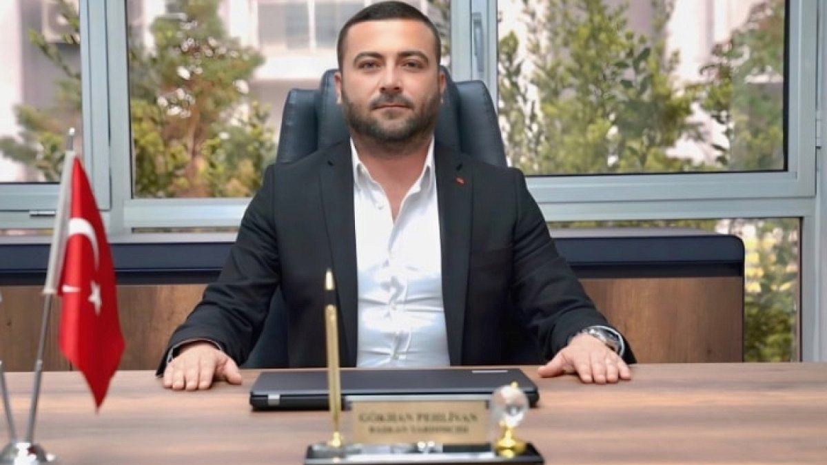 Seferihisar'da Rüşvet Soruşturması: Belediye Başkan Yardımcısı Dahil 5 Kişi Tutuklandı