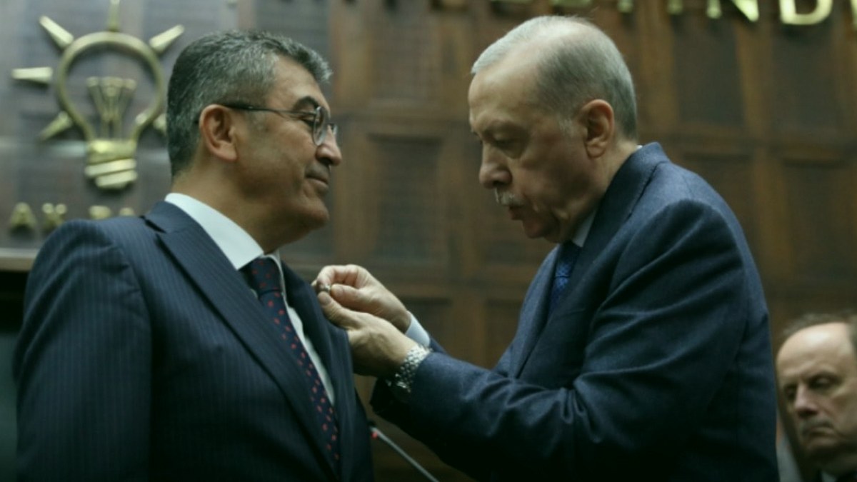 Siyasi Transferler Kapıda: Hangi Belediye Başkanları AK Parti'ye Geçiyor?