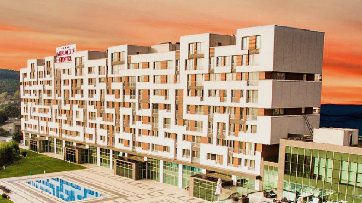 İstanbul'da Lüks Otel Rekor Fiyata El Değiştirdi