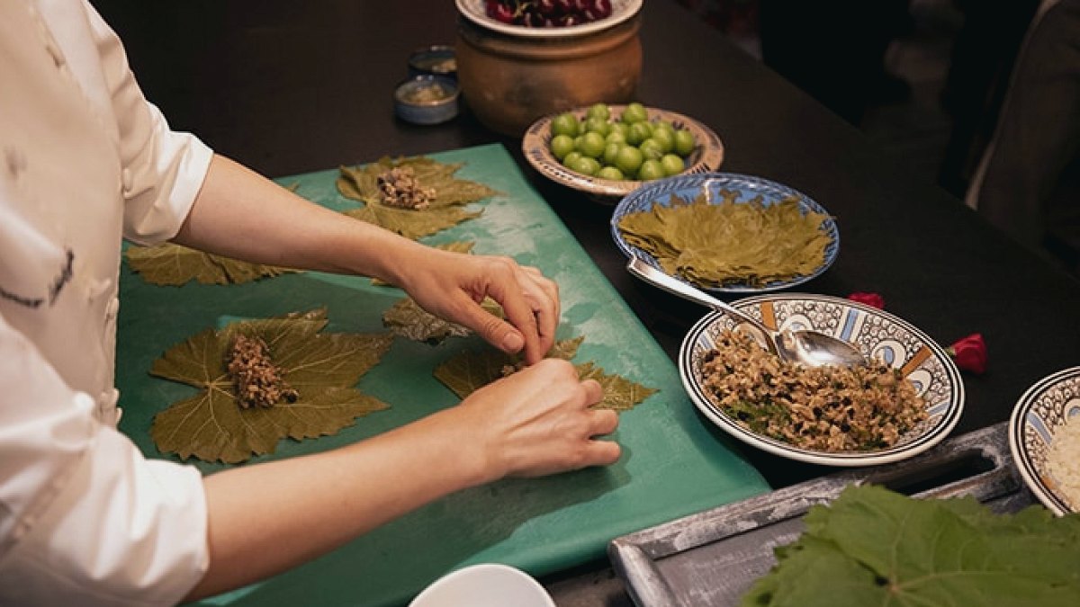 Türk Yaprak Sarma İhracatı Rekor Kırıyor: Almanya Başta Olmak Üzere Dünya Pazarlarında Büyük İlgi