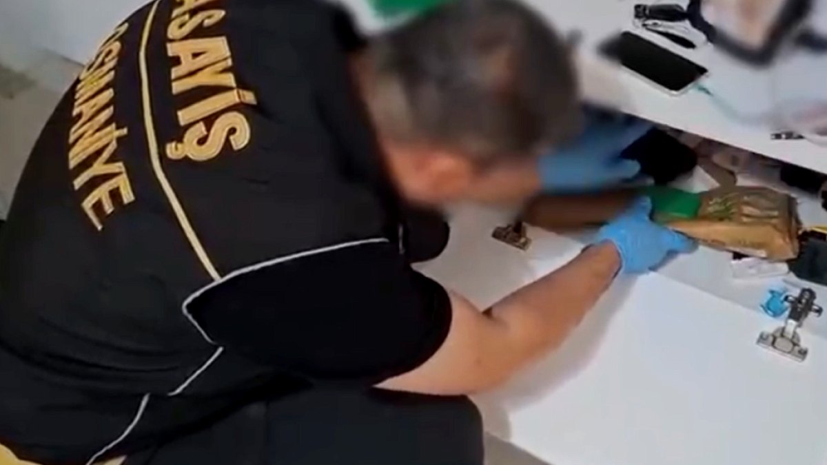 Telefon Dolandırıcılarına Hat Sağlayan Şebekeye Darbe: 4 Tutuklama