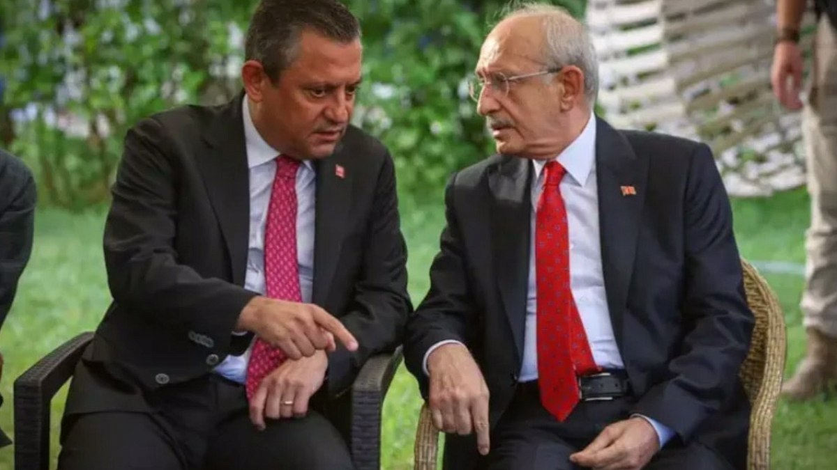 CHP'de İstifa İhtimali Yükseldi: Vekiller Özgür Özel'i Bekliyor