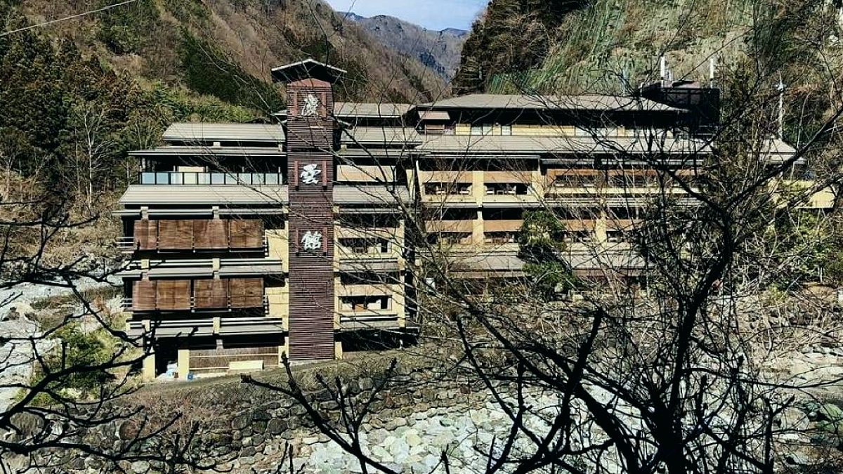 Japonya'da 1321 Yıllık Otel: Asırlara Meydan Okuyan Bir Aile Mirası