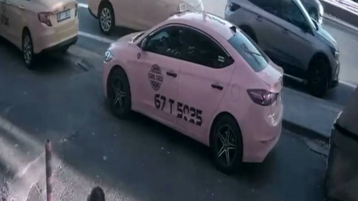 Ereğli'de Yaya Geçidinde Feci Kaza: Otomobil Yayaya Çarptı