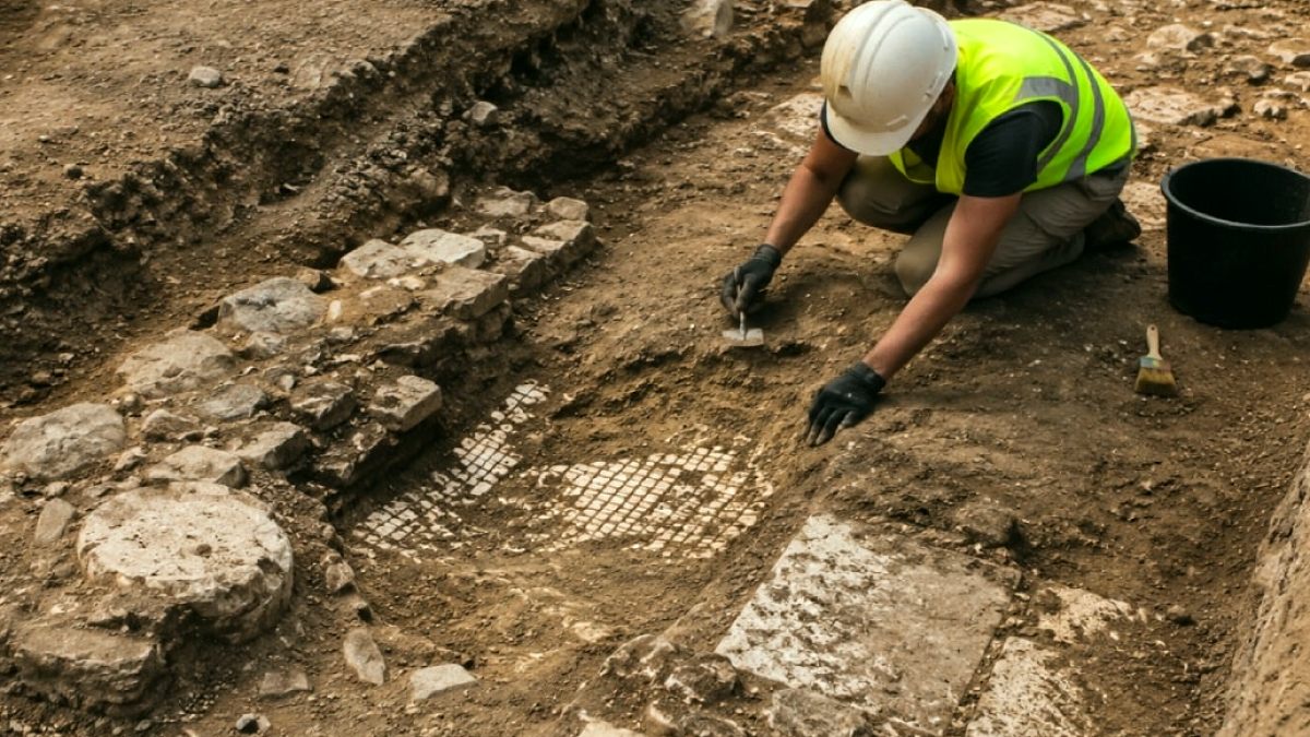 Hollanda'da İnşaat Kazısında Dev Roma Hamamı Keşfedildi