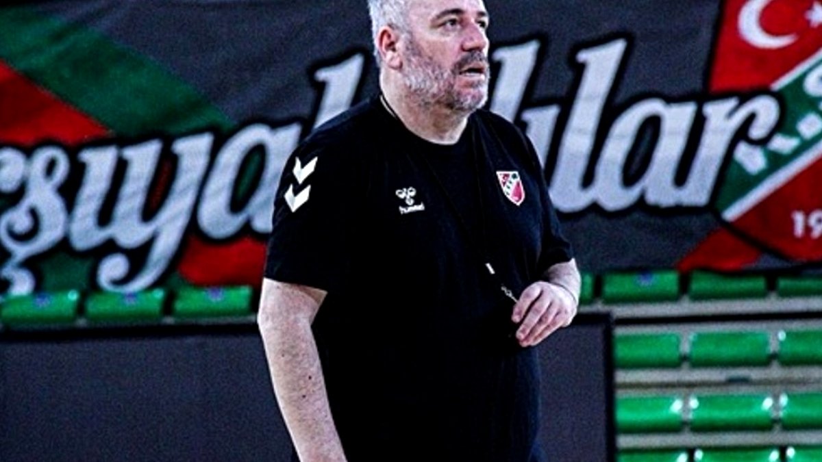 Karşıyaka'da Ahmet Kandemir ile Devam Kararı Masada