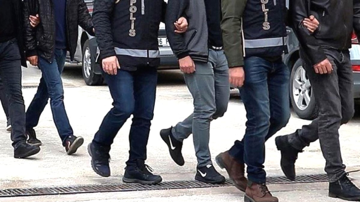 Göçmen Kaçakçılığına Büyük Darbe: 17 Kişi Tutuklandı