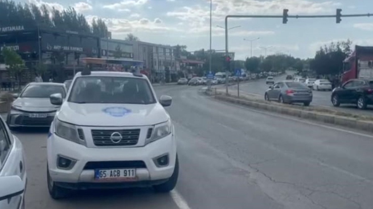 Edremit'te Kuduz Paniği: 7 Mahallede Karantina Uygulaması Başladı