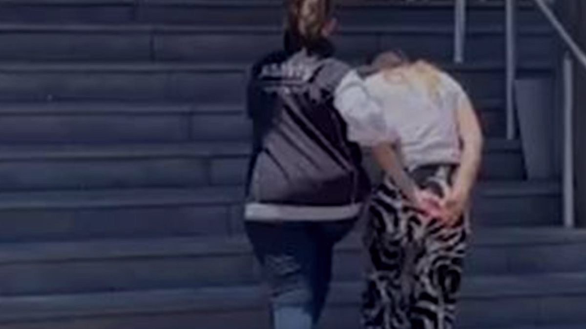 Çok Sayıda Suçtan Aranan Firari Kadın Hükümlü Yakalandı