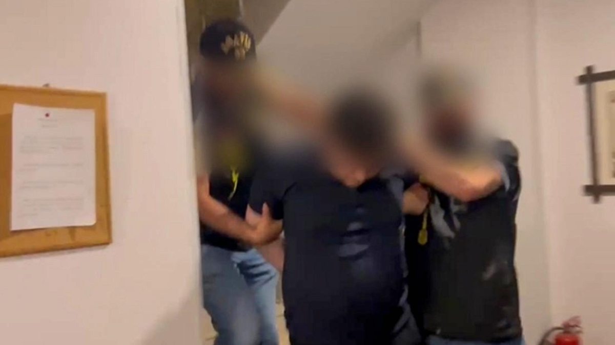 Uluslararası Uyuşturucu Baronu Kırmızı Bültenle Aranırken Mersin'de Yakalandı