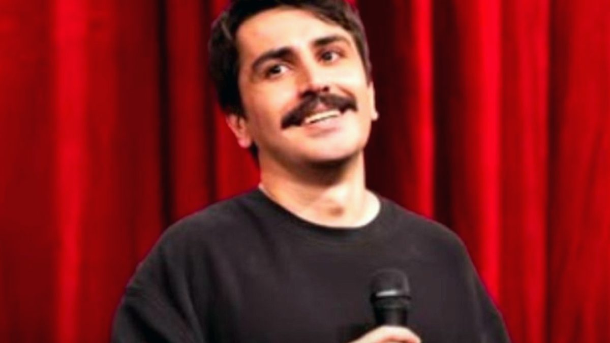 Deniz Göktaş'ın Stand-Up Gösterisi Kesitlerine Erişim Engeli Getirildi