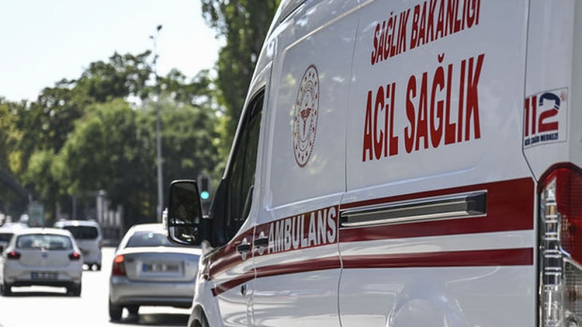 Balıkesir'de Feci Kaza: Tanker Otomobile Girdİ, 1 Can Aldı, 2 Yaralı