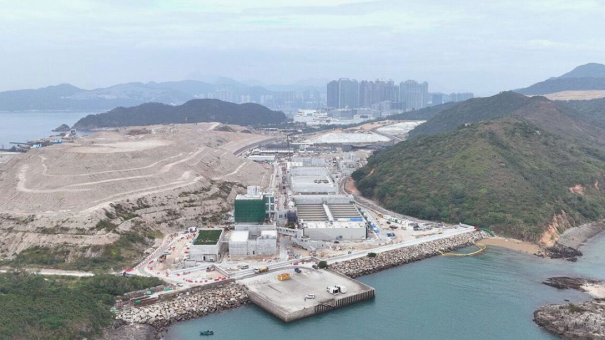 Hong Kong'dan Devrim: Çöplükten İçilebilir Su Üretiyorlar