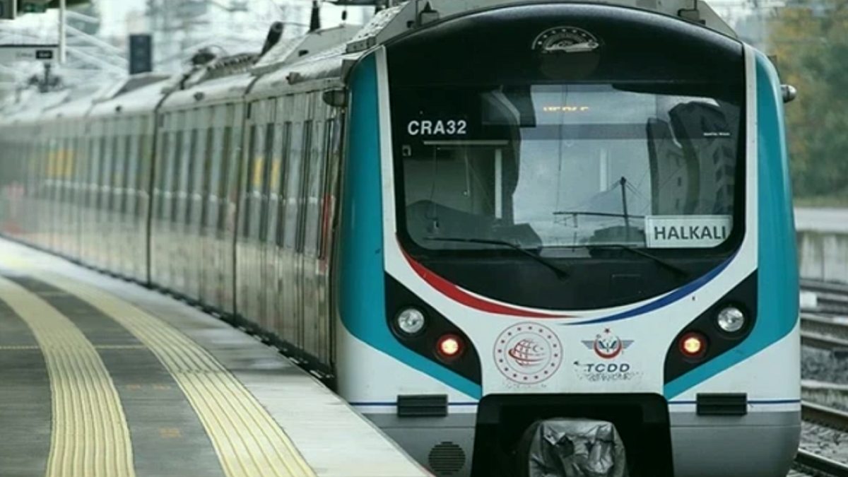 Marmaray'da Üzücü Olay: Seferler Durma Noktasına Geldi