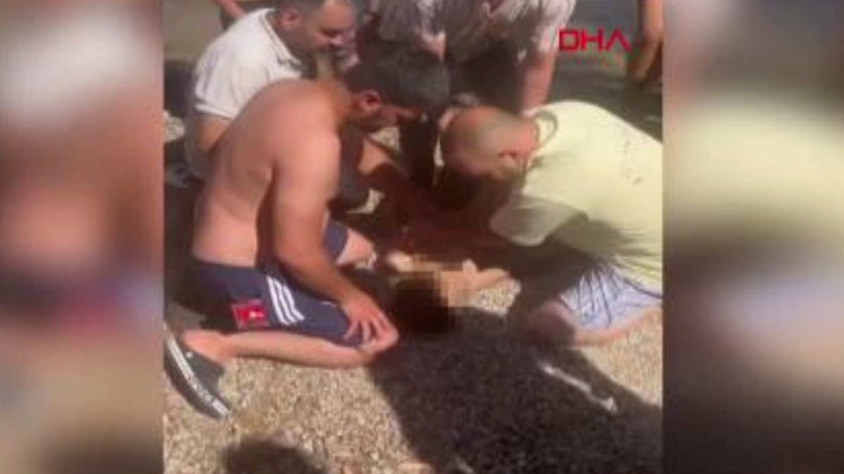 Seyhan Gölü'nde Talihsiz Kaza: Küçük Çocuk Sudan Çıkartıldıktan Sonra Kalbi Durdu