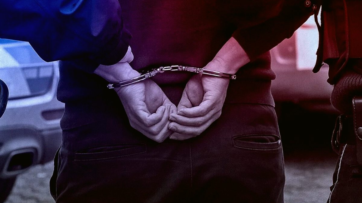 İzmir'de Nefes Kesen Operasyon: 15 Kilogram Uyuşturucuya El Konuldu
