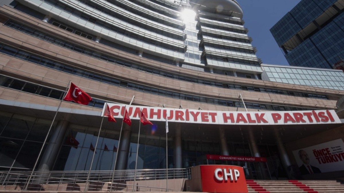 CHP'de Kurultay Talebi Yanıtsız Kalırsa Yeni Parti İhtimali Masada