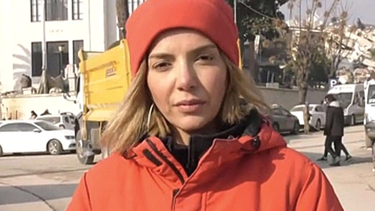 Gazeteci Gülnur Saydam'ın Gözaltına Alınma Nedeni Belirsizliğini Koruyor