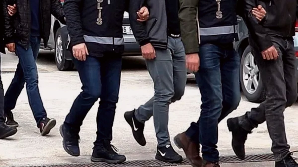 Adana'da Dolandırıcılık Şebekesine Nefes Kestiler: 4 Tutuklama