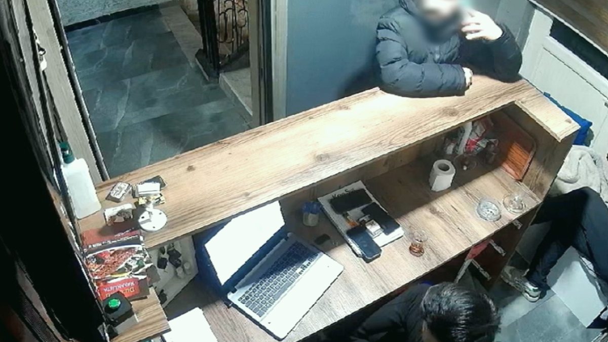 Tatlı ve Telefon Hediyesiyle 100 Milyon Liralık Dolandırıcılık Çökertildi