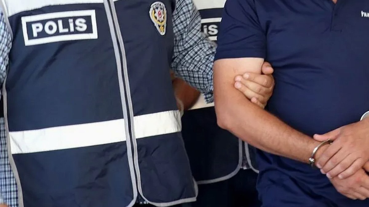 Kayseri'de Dolandırıcılık Suçundan Firari Olan Hükümlü Yakalandı