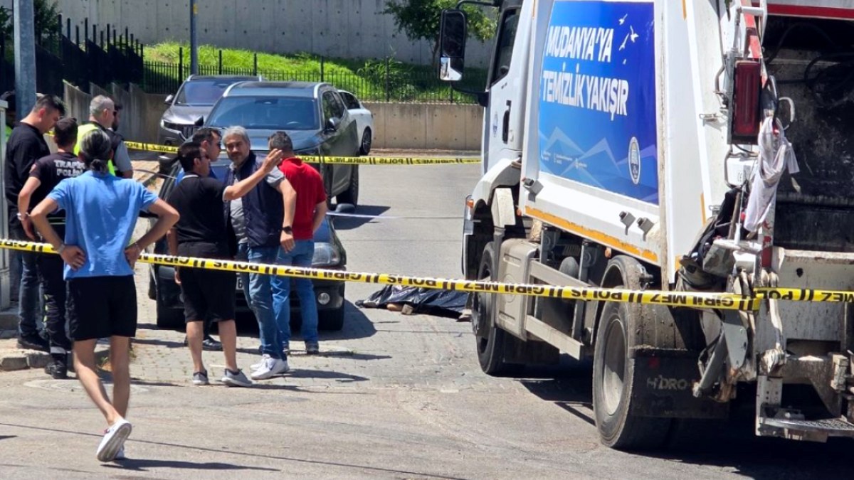 Bursa'da Çöp Kamyonu Faciası: Yaşlı Adam Hayatını Kaybetti