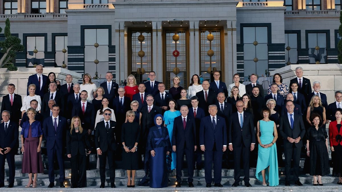 NATO Zirvesi Liderlerini Beştepe'de Buluşturan Resepsiyon ve Aile Fotoğrafı