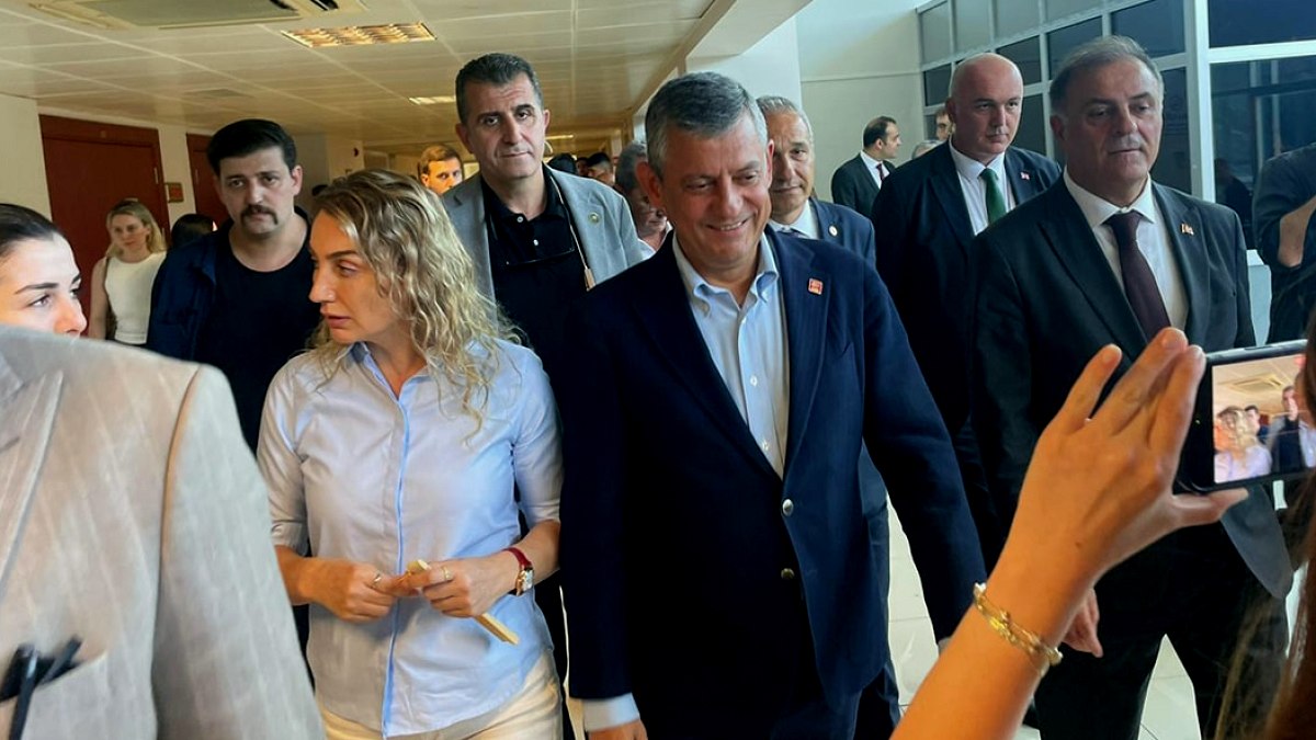 CHP Lideri Özel, NATO Zirvesi Engeline Rağmen Eskişehir'de Grup Toplantısı Yapacak