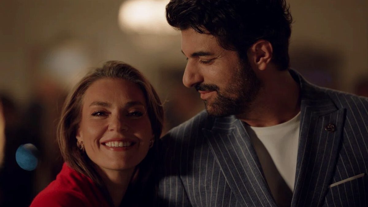 Aslı Enver ve Engin Akyürek'li Dizide Şok Erteleme Kararı