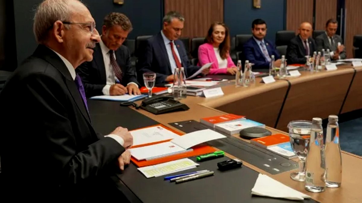 CHP MYK Toplanıyor: Kılıçdaroğlu Başkanlığında Kritik Gündem