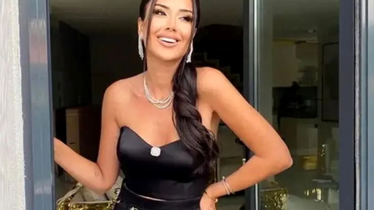Dilan Polat'tan Yaratıcı Tanıtım: Yardımcısının Hesabından Yeni Ürün Lansmanı