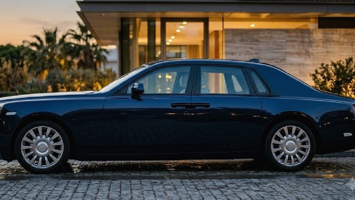 Rolls-Royce'tan Terzilik Sanatı İlhamlı Tek Eşsiz Model: Ghost Savile Row Türkiye'de