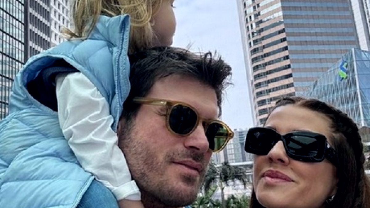 Kıvanç Tatlıtuğ ve Başak Dizer'den Müjdeli Haber: Aile Büyüyor!