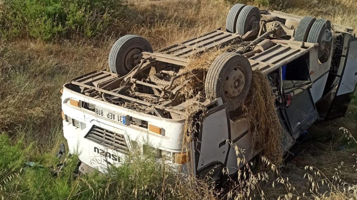 Amasya'da Tarım İşçilerini Taşıyan Minibüs Devrildi: 16 Yaralı