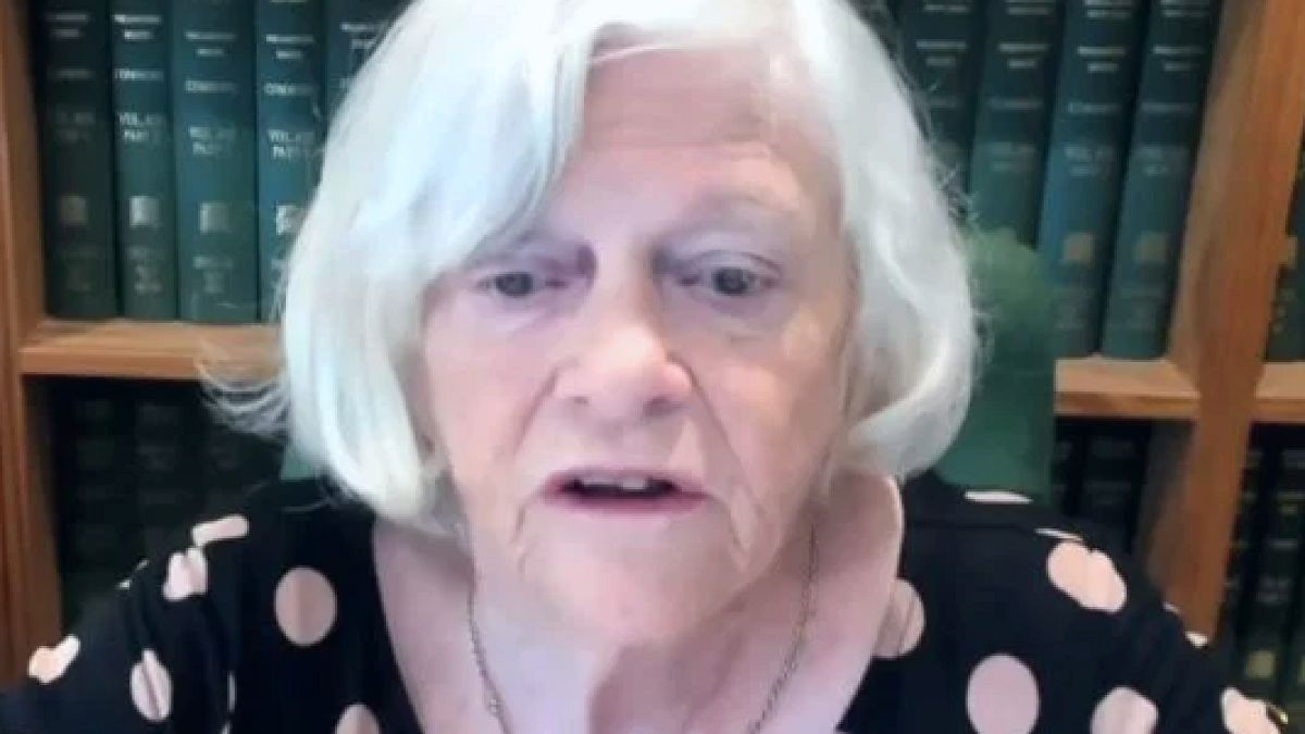 İngiliz Siyasetinin Tanınan İsmi Ann Widdecombe Hayatını Kaybetti