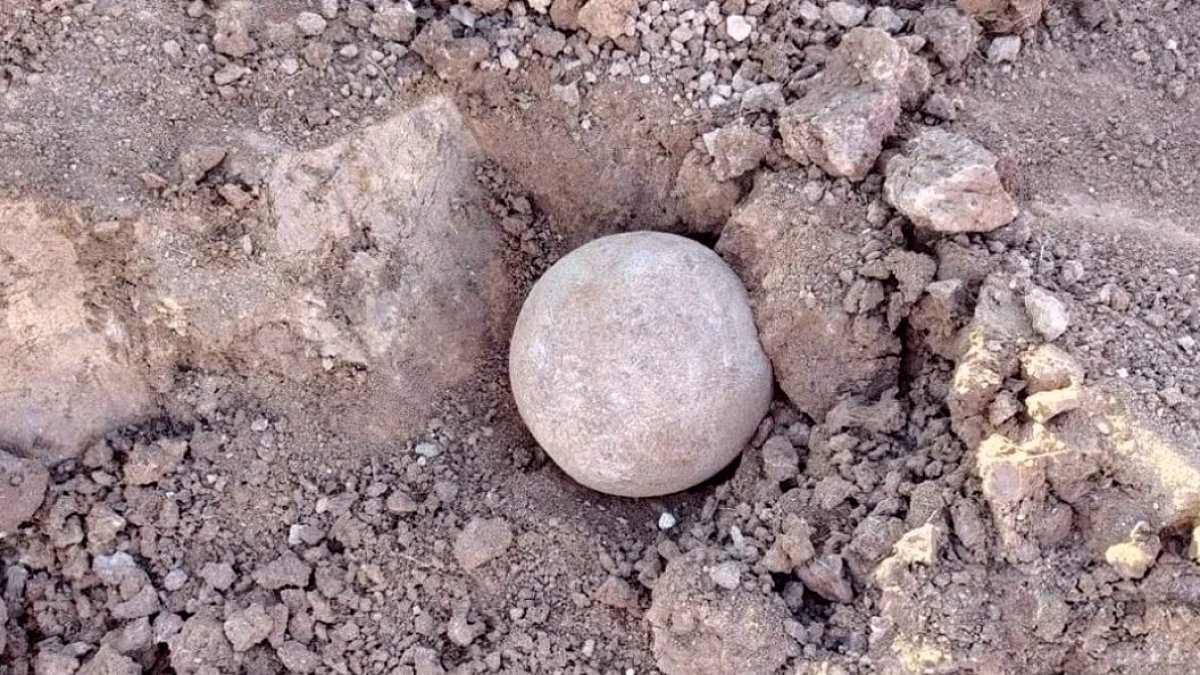 Azerbaycan'da Binlerce Yıllık Gizemli Taş Küre Bulundu