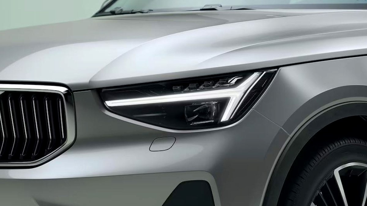 Volvo'dan Kritik Geri Çağırma: XC40'larda Yangın Riski Uyarısı
